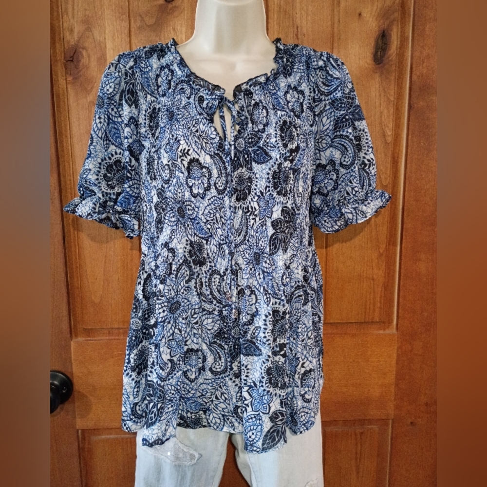 Ninety Blue and‎ Black Paisley Blouse